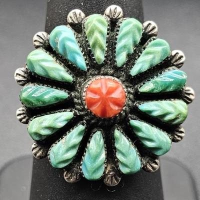 Turquoise Flower Ring Size 7, TW 6.71g