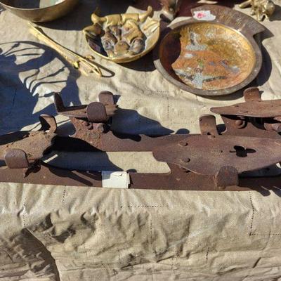 Antique ice skates