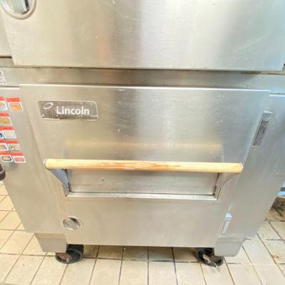 https://auctions4america.proxibid.com/Auctions-4-America/Bar-and-Lounge-Complete-Kitchen-Dining-Room/event-catalog/255252