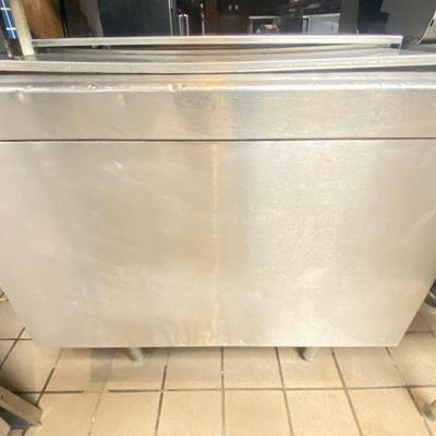https://auctions4america.proxibid.com/Auctions-4-America/Bar-and-Lounge-Complete-Kitchen-Dining-Room/event-catalog/255252
