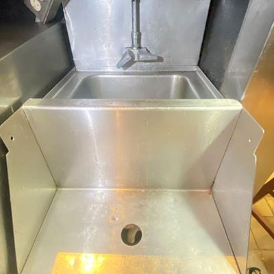 https://auctions4america.proxibid.com/Auctions-4-America/Bar-and-Lounge-Complete-Kitchen-Dining-Room/event-catalog/255252