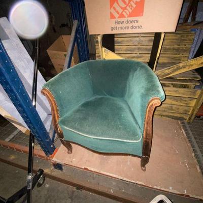 https://www.ebay.com/usr/agesagoestatesales
