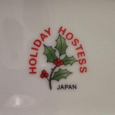 Holiday Hostess dishset