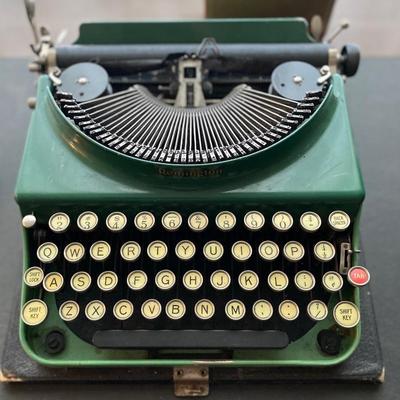 Rare! Antique 1920s Remington Typewriter
