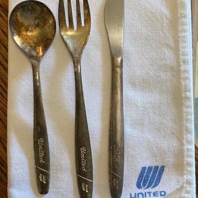 Vintage United Airlines Captains Memorabilia Poster Captains Ashtrays 1st Class Table Setting, 