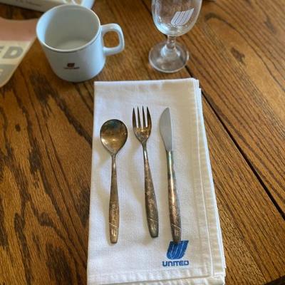Vintage United Airlines Captains Memorabilia Poster Captains Ashtrays 1st Class Table Setting, 