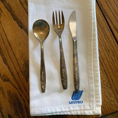 Vintage United Airlines Captains Memorabilia Poster Captains Ashtrays 1st Class Table Setting, 