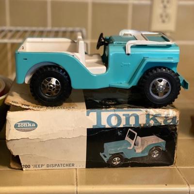 Vintage 1960 Tonka Jeep Pressed Steel Dispatcher Turquoise

