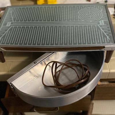Vintage 1960s Mid-Century Salton Hotray Warming Plate Food Warmer
