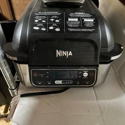 Ninja indoor grill & air fryer