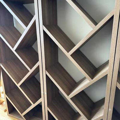 Bookshelves / Wine racks