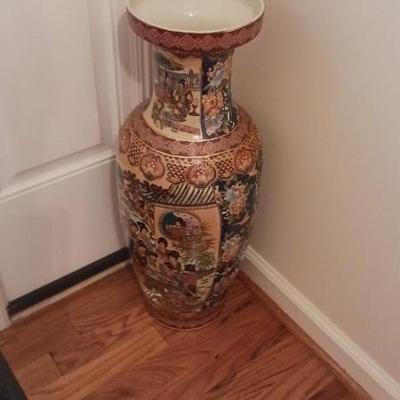 Oriental floor vase
