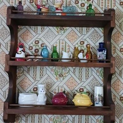 Wall hung what-not shelf