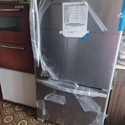  New fridge bought in the fall of  2023