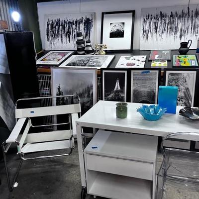 METAL TABLE AND SIDE TABLE