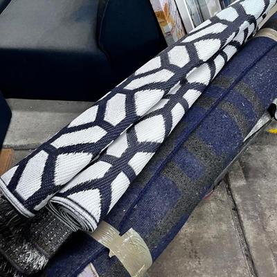 Outdoor rugs