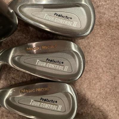 Left handed clubs