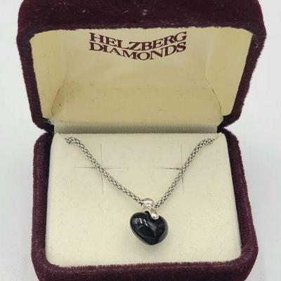 14k white gold and onyx heart necklace