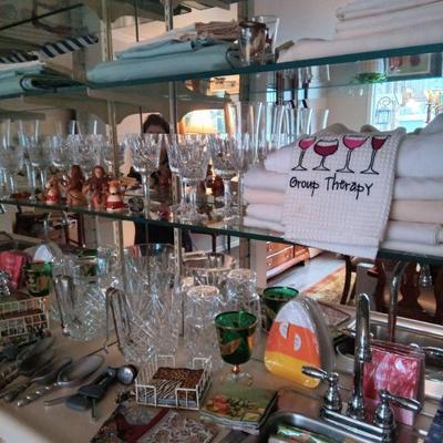 Bar Ware: Glasses, Napkins and towels