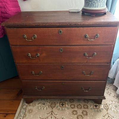 19thC chest of drawers