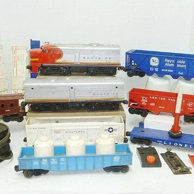 Lionel trains LOT