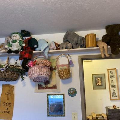 baskets stuffed animals