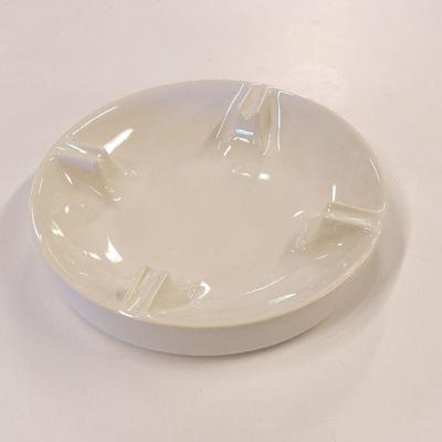 hyalyn Porcelain