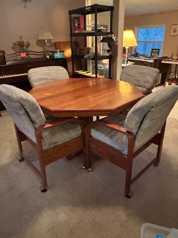 Bella Vista Estate Sale