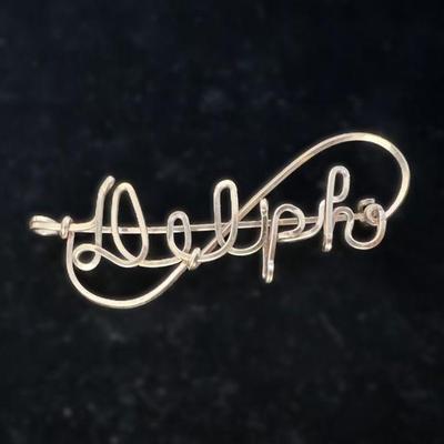 Signature Pin "Delph"