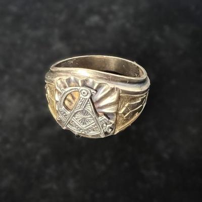 Antique 10k Two-Tone Gold Masonic Ring, Size 10.5