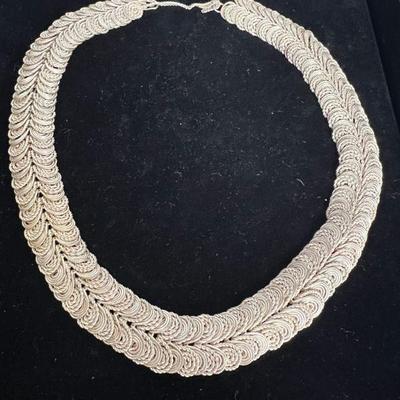 Vintage Coiled Silver Tone Wire Necklace