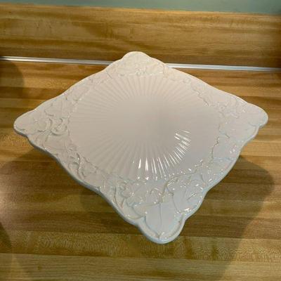 SQUARE CAKE PLATE