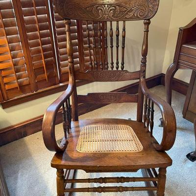 WICKER BOTTOM ROCKING CHAIR