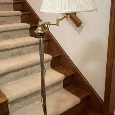 BRASS FLOOR LAMP