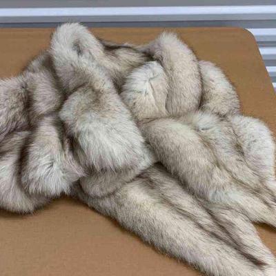 Real fur stole
