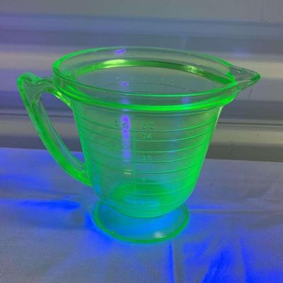 Uranium glass measuring cup