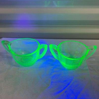 Uranium glass cups