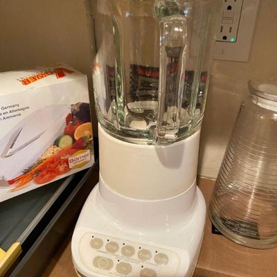 Kitchen Aide Blender