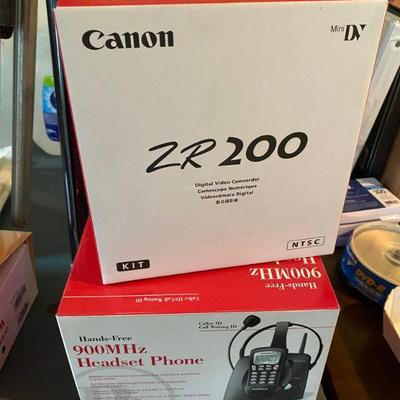 Canon Digital Video CamCorder Model ZR200