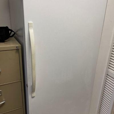 Nice clean 6' upright freezer. 