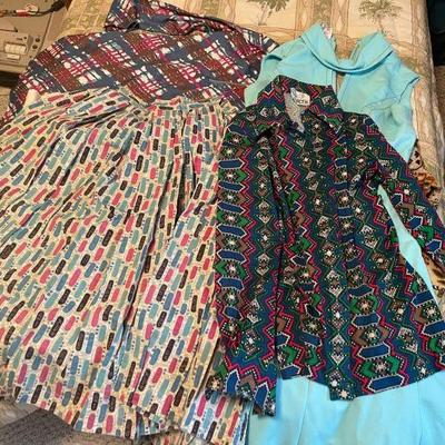 Great selection of 60-70's  vintage ladies girls womens clothes clothing. 