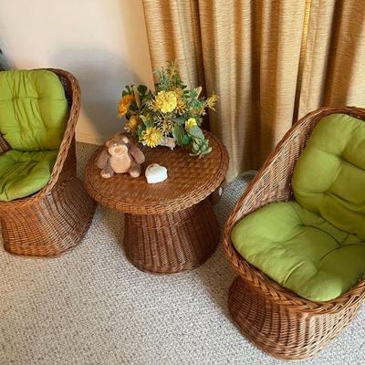 Vintage wicker chairs and table. 