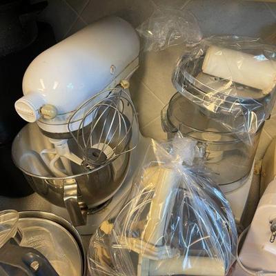 Kitchen Aid mixer 