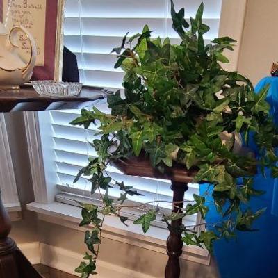Plant Table