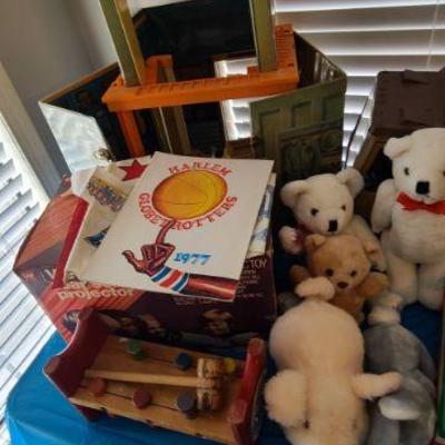 GI Joe items, Harlem Globetrotters collectibles, and Teddy Bears