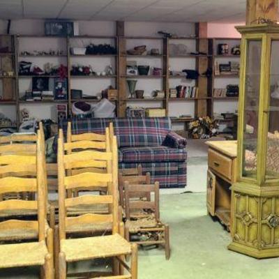 The rest of the pictures show the BASEMENT FULL of TREASURES