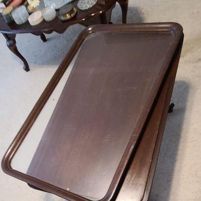 Glass Tray Lifts off the table