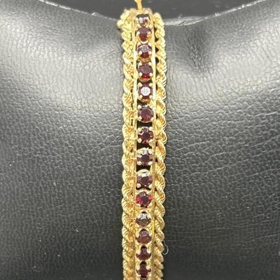 14kt Gold w/ Garnet Bangle Bracelet, TW 14.7g