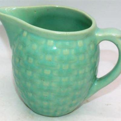 Lot 064   2 Bid(s)
VTG Weller pottery creamer