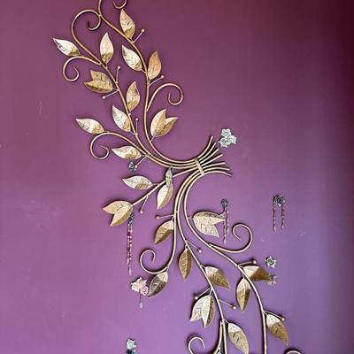 Metal wall decoration